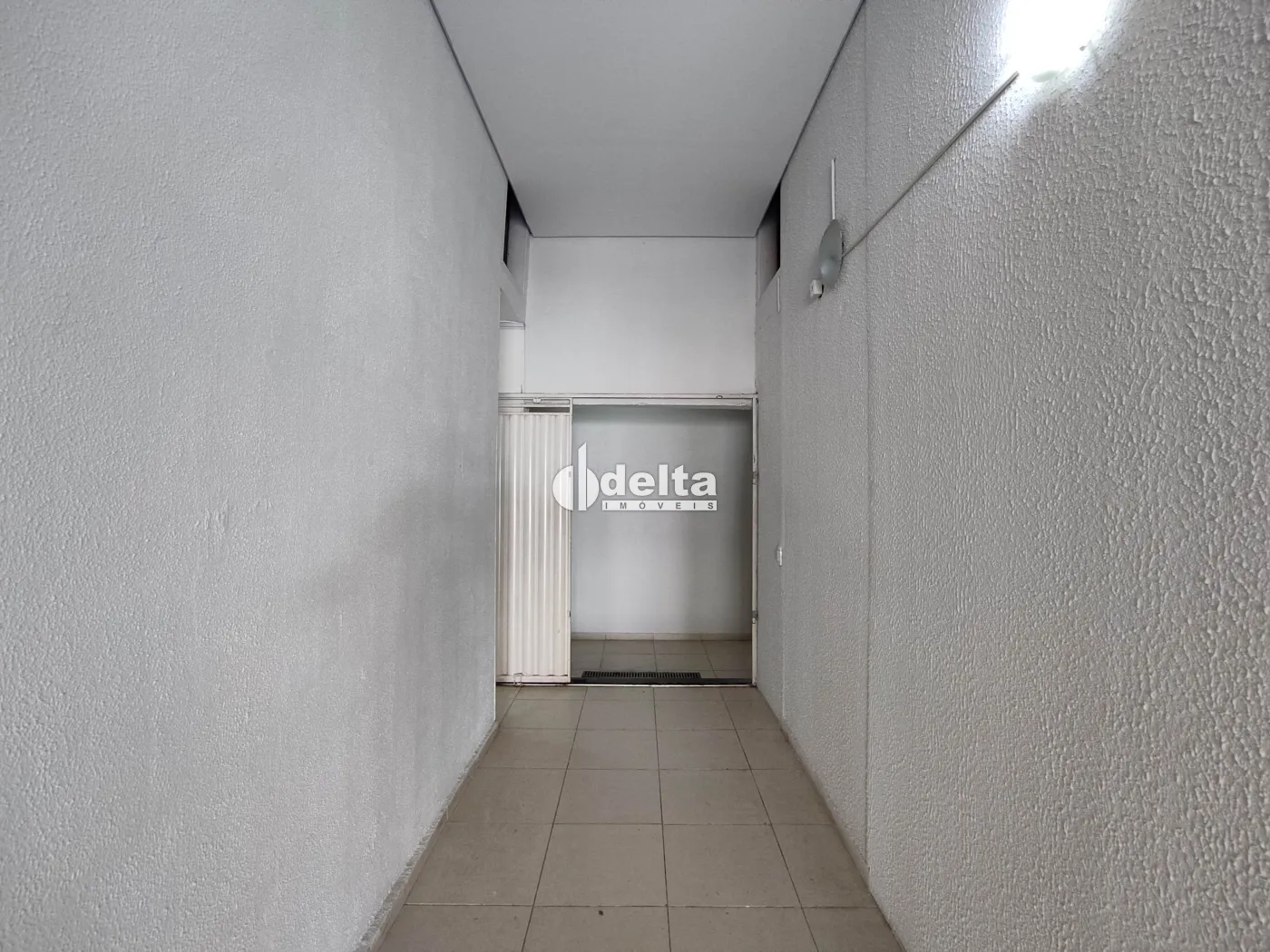 Alugar Loja / Padr&atilde;o em Uberl&acirc;ndia R$ 7.500,00 - Foto 15