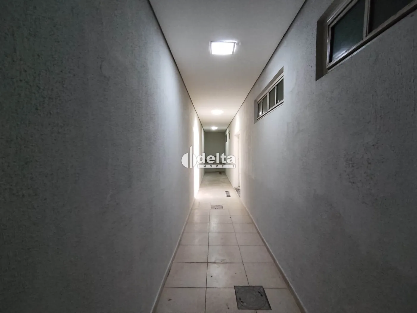 Alugar Loja / Padr&atilde;o em Uberl&acirc;ndia R$ 7.500,00 - Foto 23
