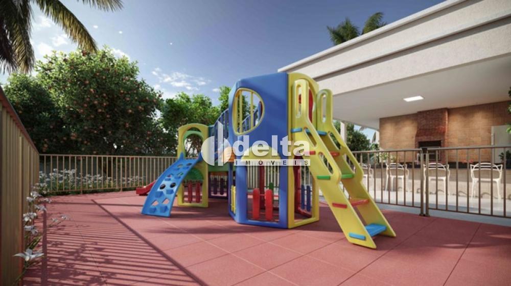 Alugar Apartamento / Padr&atilde;o em Uberl&acirc;ndia R$ 1.500,00 - Foto 14