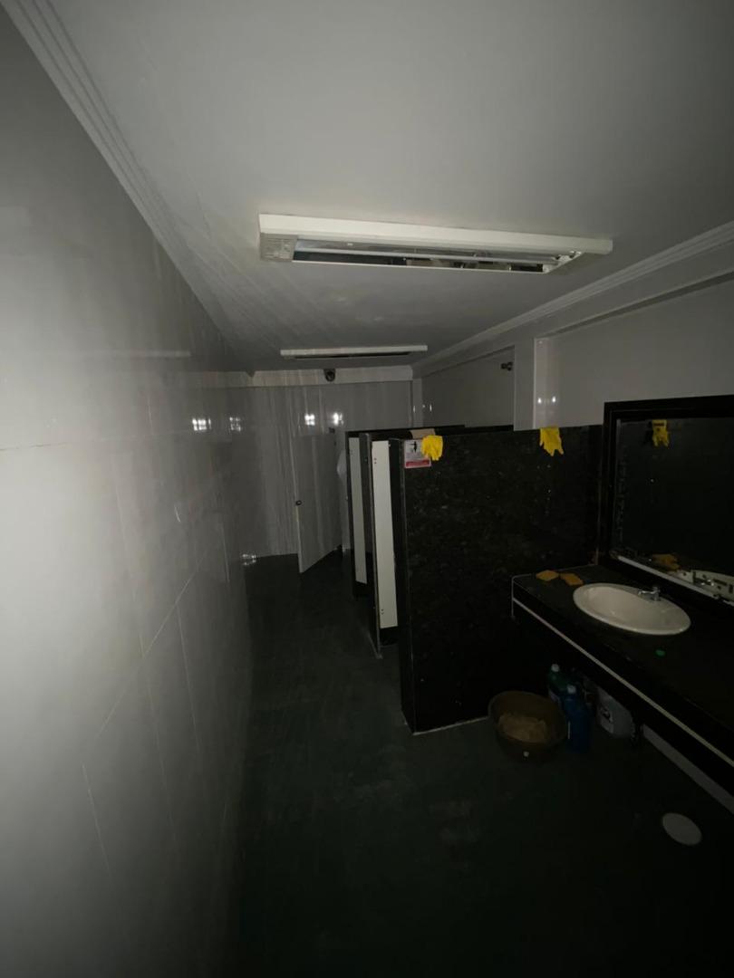 Alugar Comercial / Sal&atilde;o em Santo Andr&eacute; R$ 30.000,00 - Foto 12