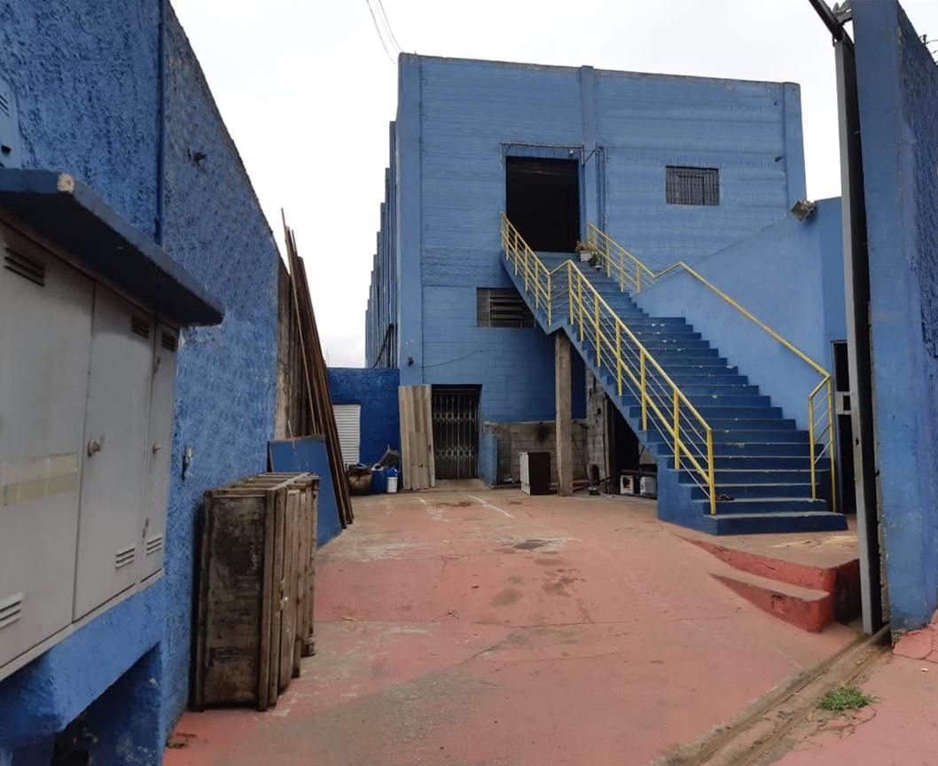 Alugar Comercial / Galp&atilde;o em Santo Andr&eacute; R$ 6.800,00 - Foto 1