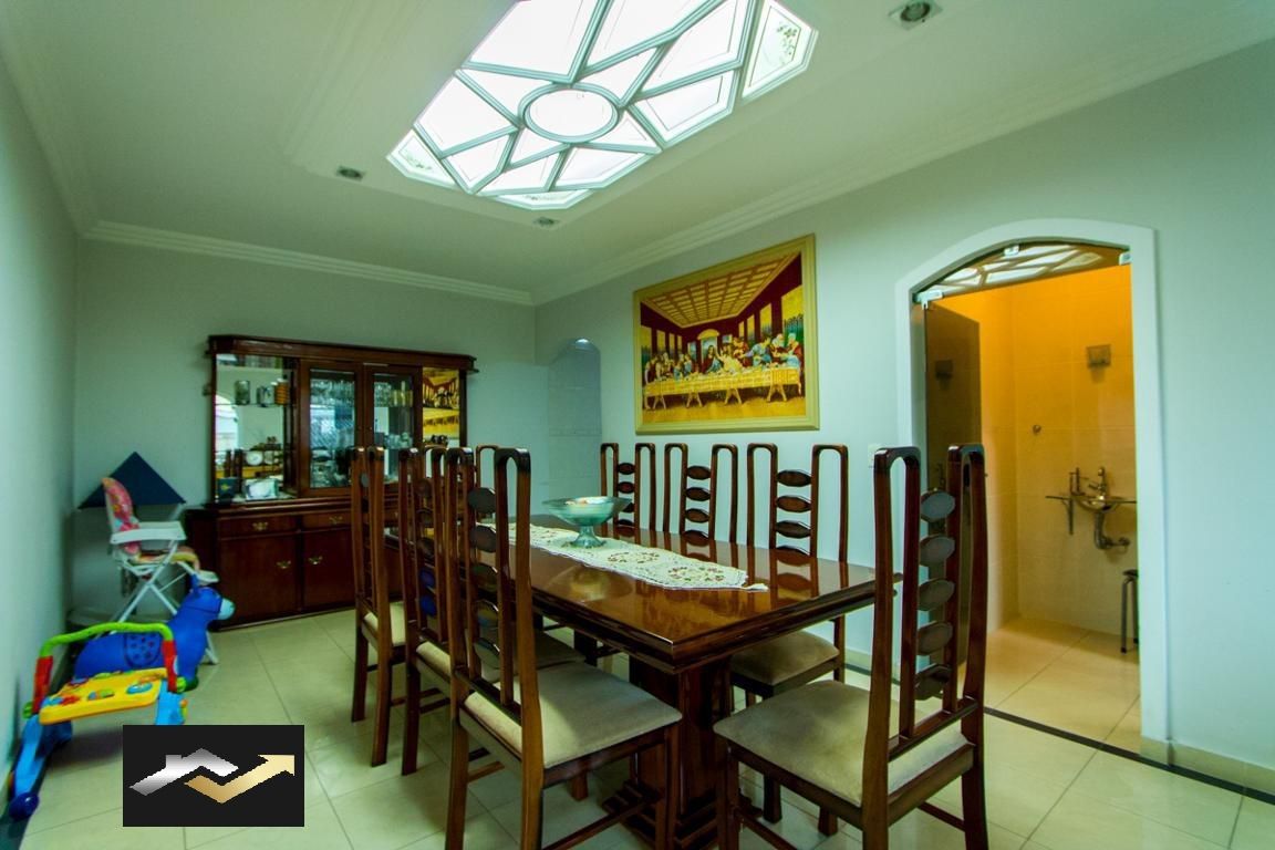 Alugar Casa / Sobrado em Santo Andr&eacute; R$ 12.000,00 - Foto 10