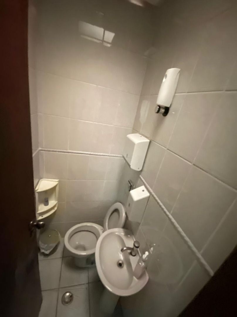 Alugar Comercial / Sala em Santo Andr&eacute; R$ 1.300,00 - Foto 10