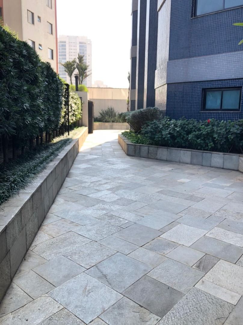 Alugar Apartamento / Apartamento em S&atilde;o Paulo R$ 7.200,00 - Foto 37