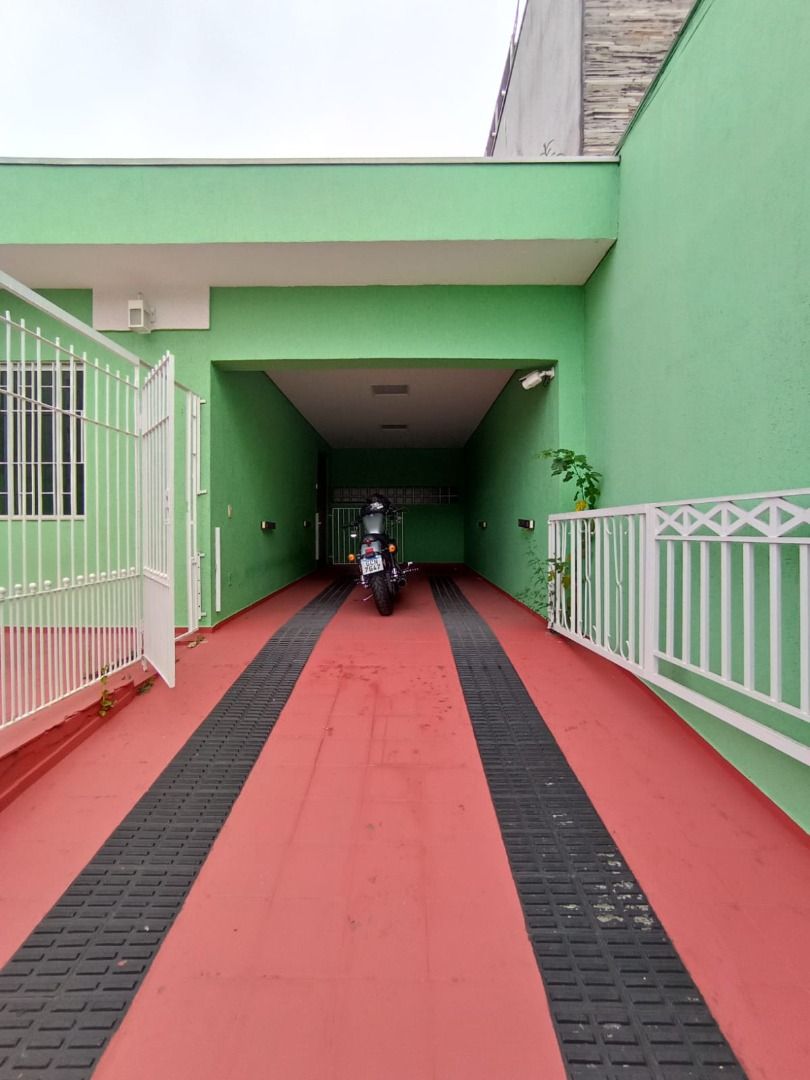 Alugar Casa / Casa em Santo Andr&eacute; R$ 7.500,00 - Foto 17