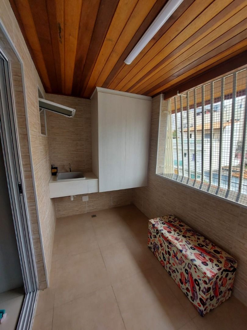 Alugar Casa / Sobrado em Santo Andr&eacute; R$ 4.200,00 - Foto 14