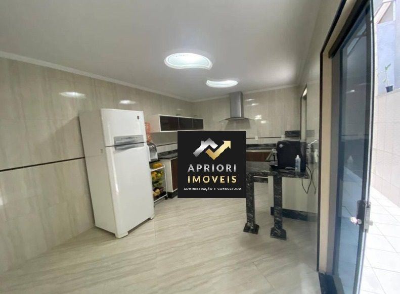 Comprar Casa / Casa em Santo Andr&eacute; R$ 750.000,00 - Foto 16