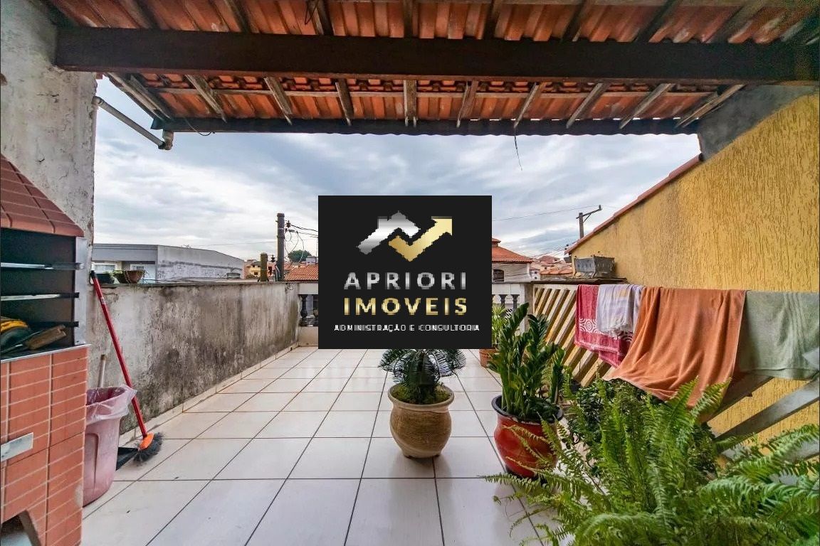 Comprar Casa / Casa em Santo Andr&eacute; R$ 750.000,00 - Foto 1