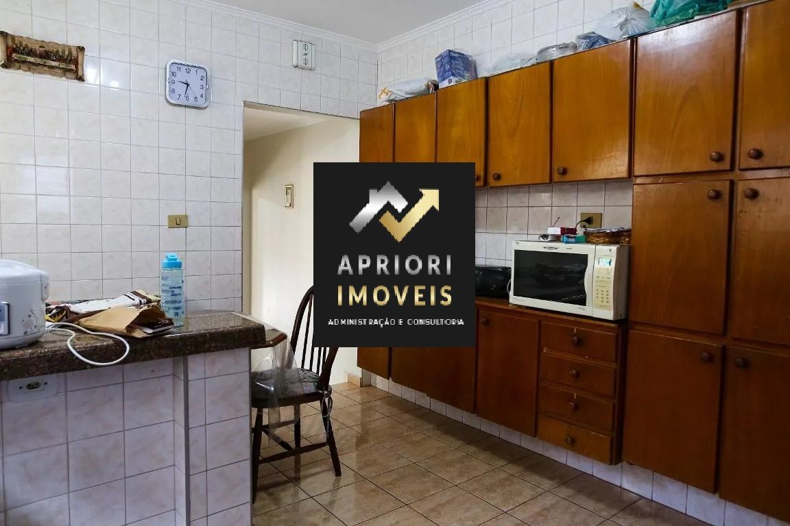 Alugar Casa / Casa em Santo Andr&eacute; R$ 5.000,00 - Foto 8