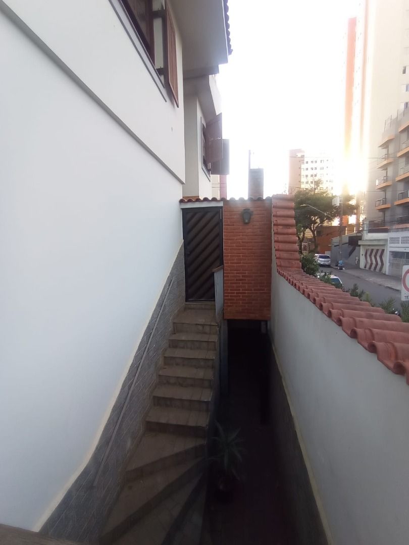 Alugar Casa / Sobrado em Santo Andr&eacute; R$ 6.000,00 - Foto 6