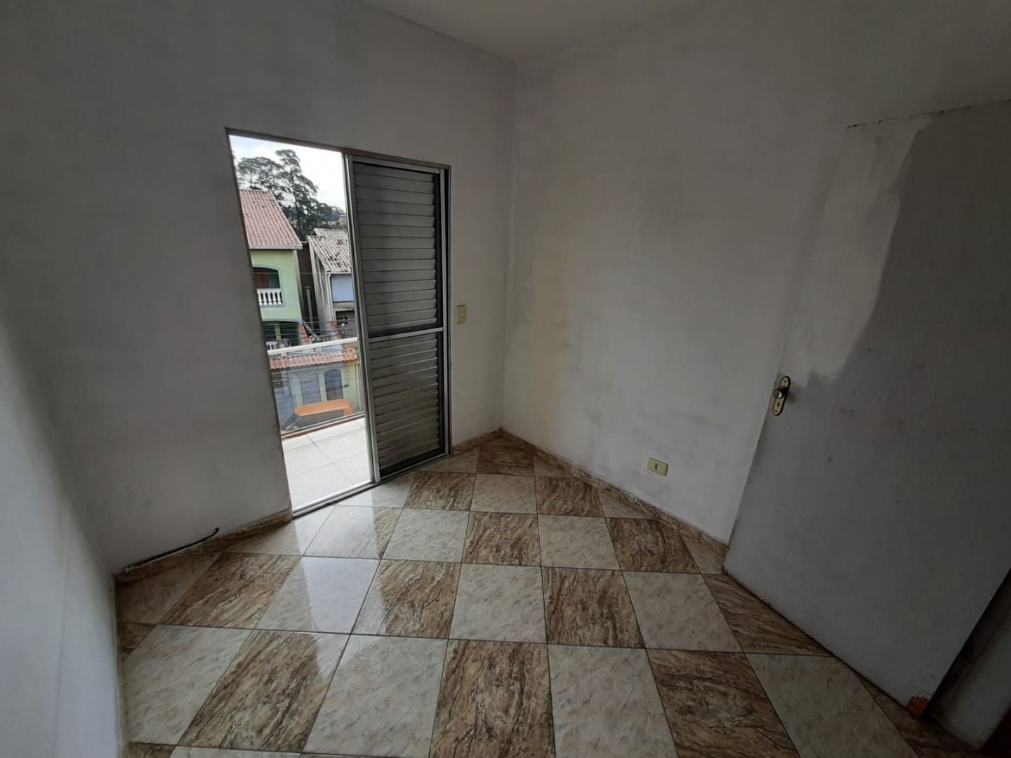 Alugar Apartamento / Apartamento sem condom&iacute;nio em Santo Andr&eacute; R$ 1.600,00 - Foto 3