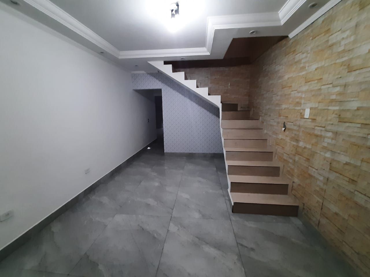 Comprar Casa / Sobrado em Santo Andr&eacute; R$ 563.000,00 - Foto 3