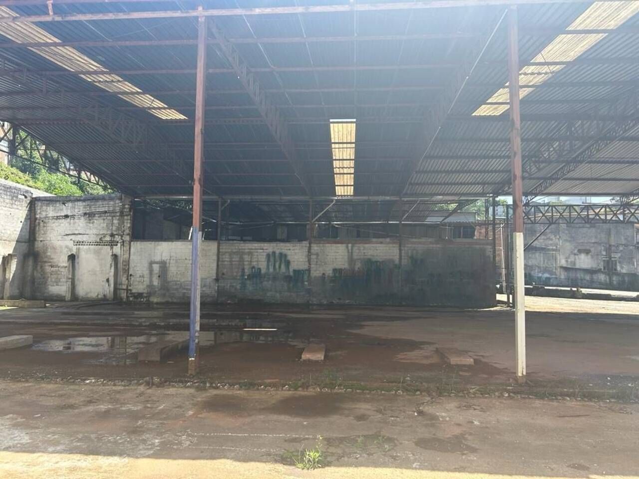 Alugar Comercial / Galp&atilde;o em S&atilde;o Bernardo do Campo R$ 17.900,00 - Foto 23