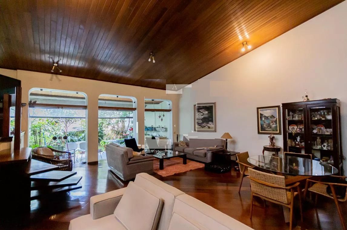 Alugar Casa / Sobrado em Santo Andr&eacute; R$ 14.000,00 - Foto 2