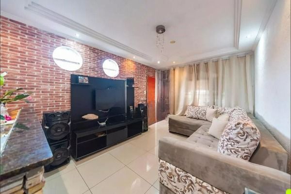 Comprar Casa / Casa em Santo Andr&eacute; R$ 520.000,00 - Foto 2