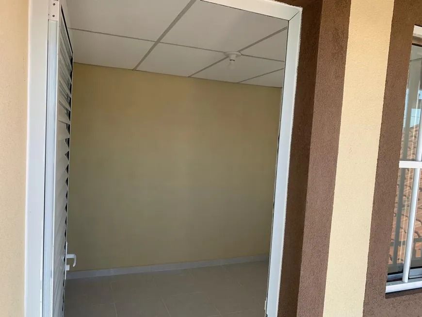 Alugar Casa / Casa em Santo Andr&eacute; R$ 4.000,00 - Foto 32