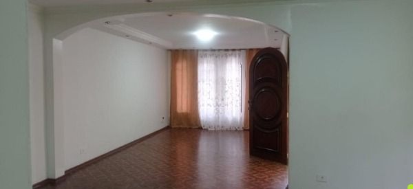 Comprar Casa / Sobrado em Santo Andr&eacute; R$ 826.800,00 - Foto 2