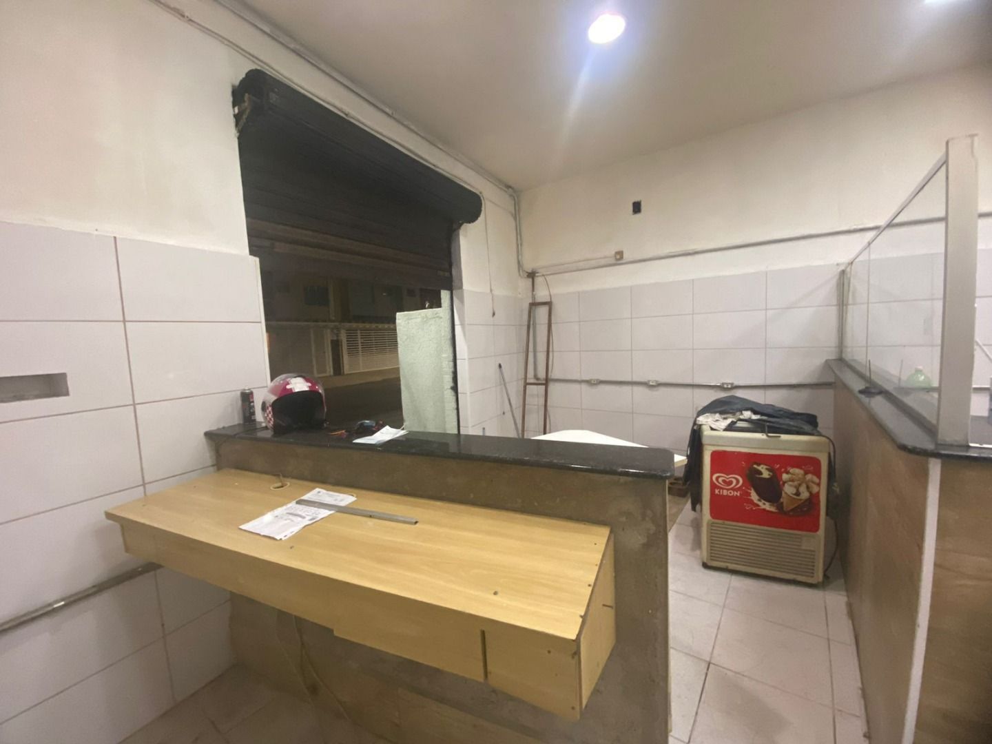 Alugar Comercial / Sal&atilde;o em Santo Andr&eacute; R$ 1.230,00 - Foto 7
