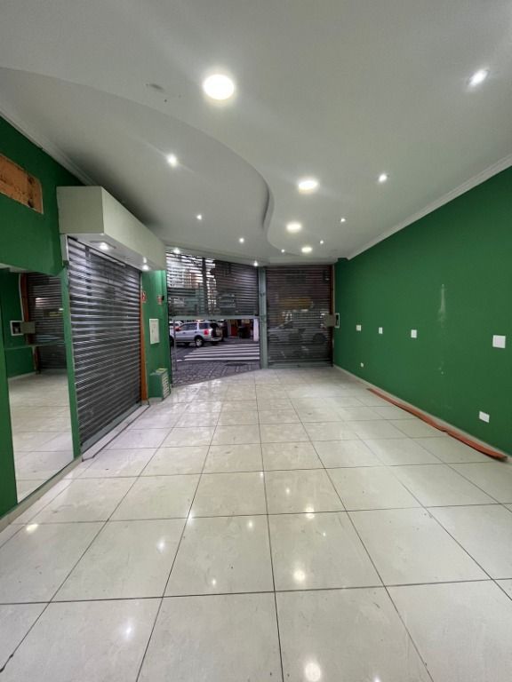 Alugar Comercial / Sal&atilde;o em Santo Andr&eacute; R$ 5.000,00 - Foto 1