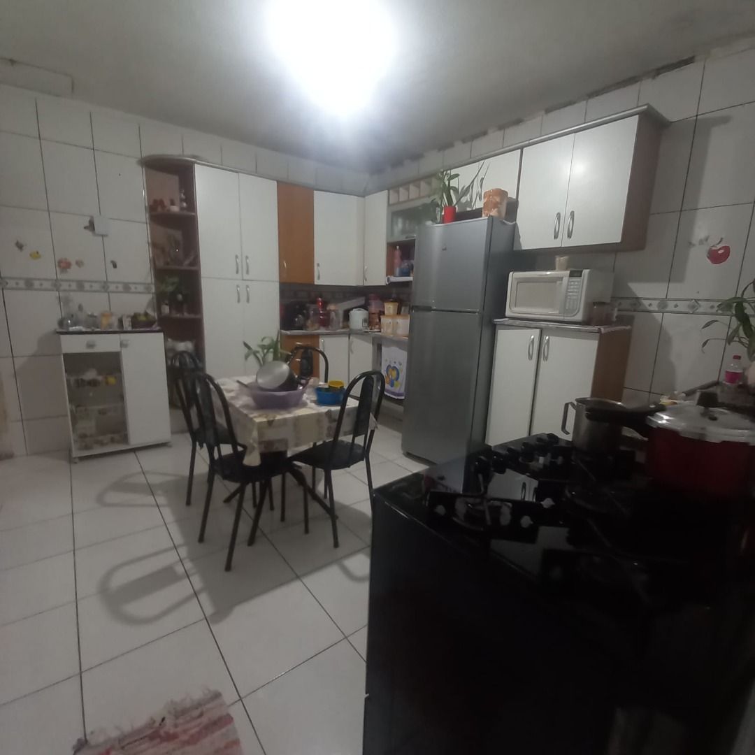Comprar Casa / Casa em Santo Andr&eacute; R$ 400.000,00 - Foto 2