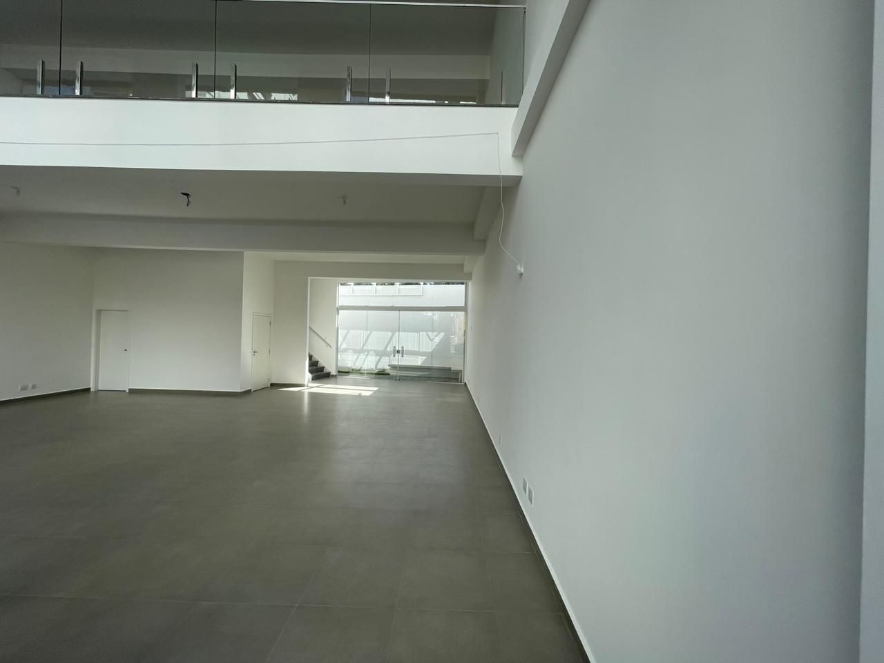 Alugar Comercial / Galp&atilde;o em Santo Andr&eacute; R$ 16.500,00 - Foto 3