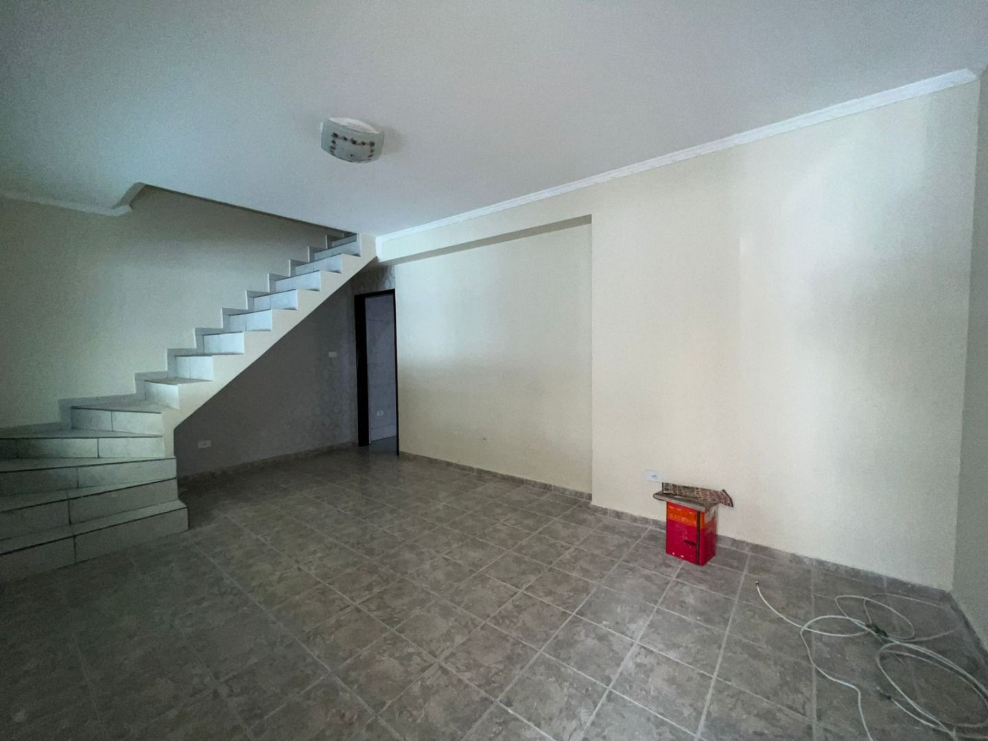 Alugar Casa / Sobrado em Santo Andr&eacute; R$ 2.500,00 - Foto 4