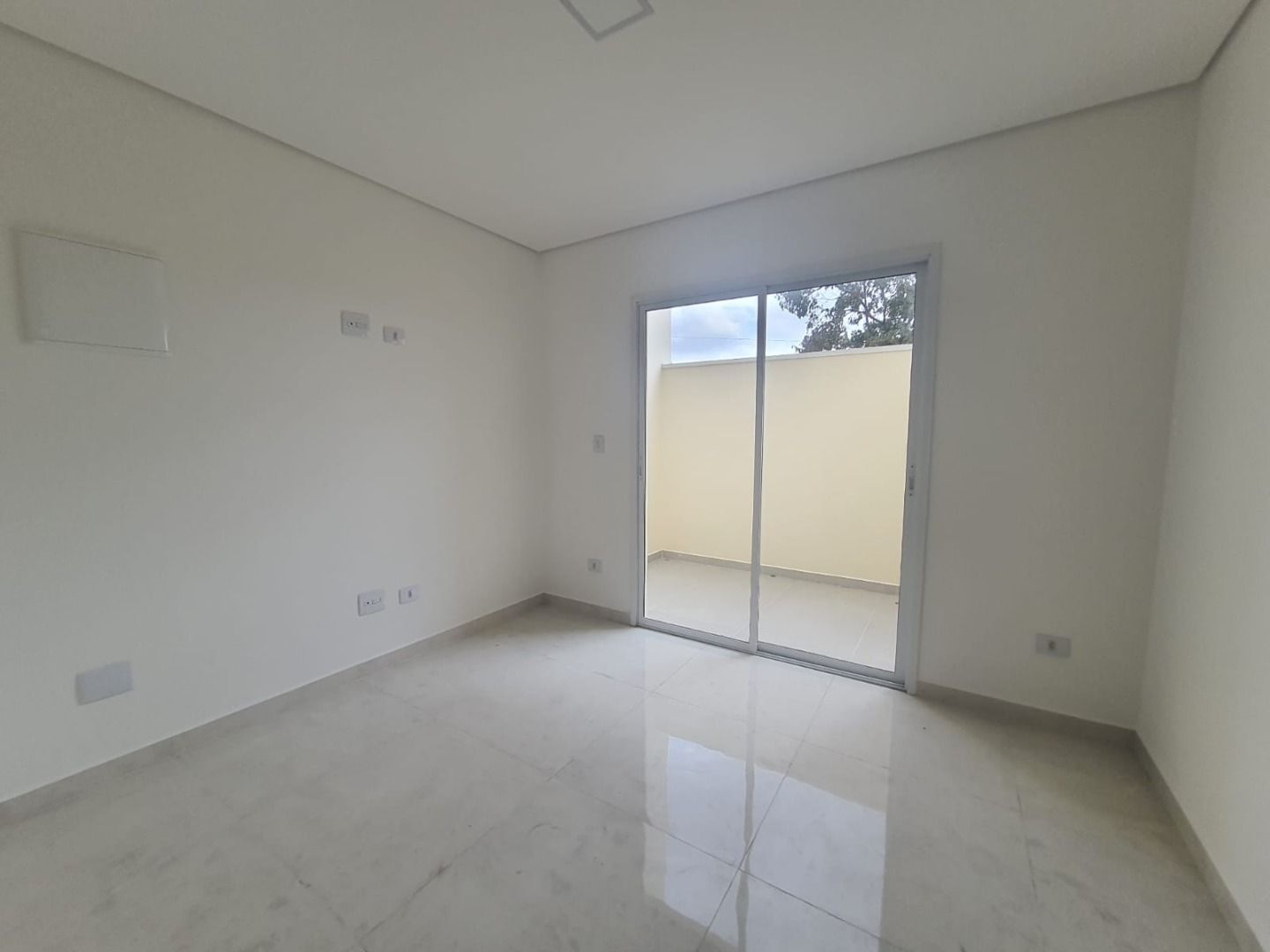 Alugar Apartamento / Apartamento sem condom&iacute;nio em Santo Andr&eacute; R$ 1.750,32 - Foto 1