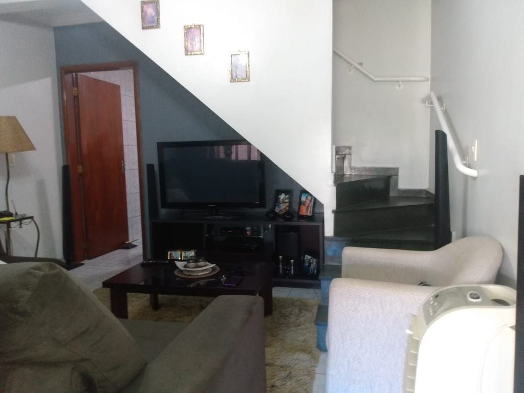 Comprar Casa / Casa em Santo Andr&eacute; R$ 420.000,00 - Foto 3