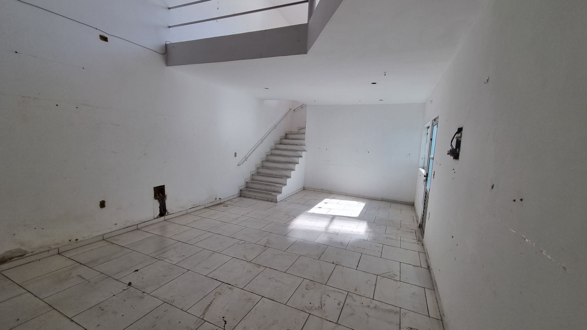 Alugar Comercial / Sal&atilde;o em Santo Andr&eacute; R$ 10.000,00 - Foto 4