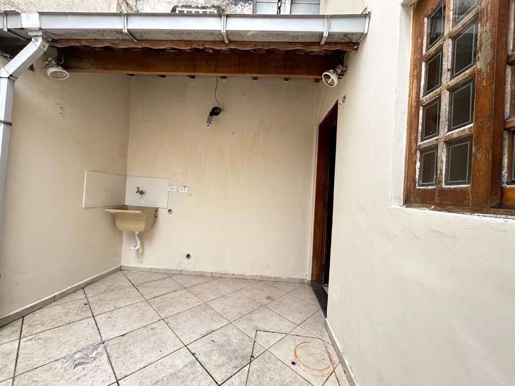 Alugar Casa / Sobrado em Santo Andr&eacute; R$ 2.500,00 - Foto 16