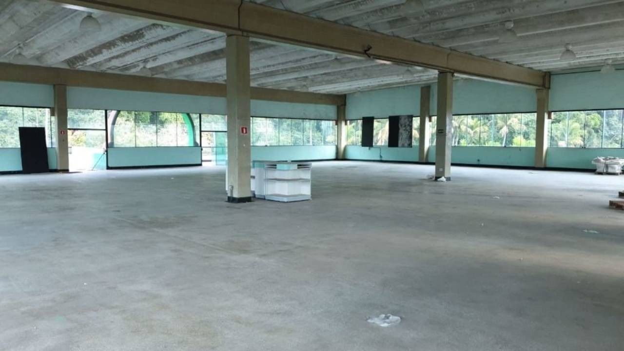 Alugar Comercial / Pr&eacute;dio em Guaruj&aacute; R$ 99.900,00 - Foto 6