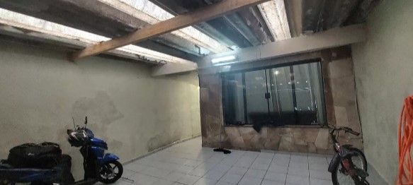 Alugar Casa / Casa em Santo Andr&eacute; R$ 3.500,00 - Foto 4