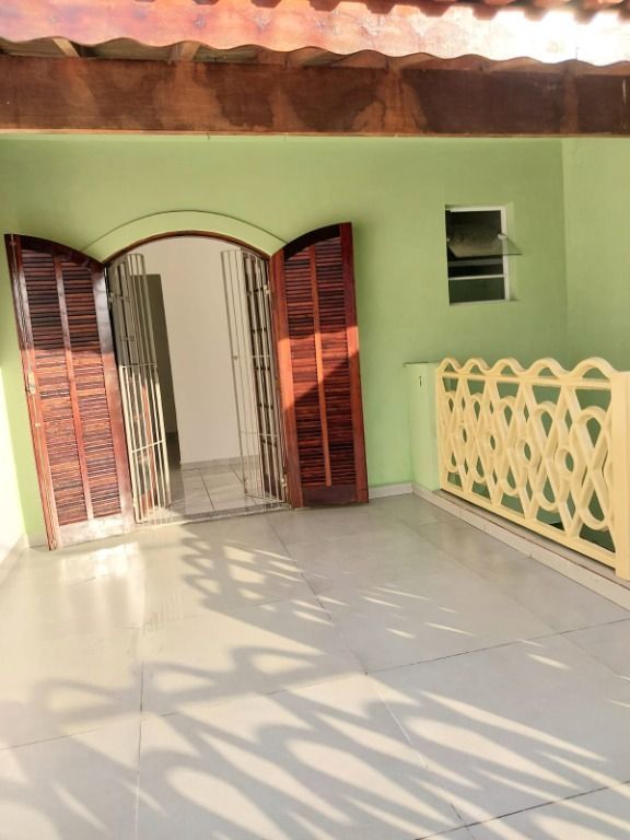 Alugar Casa / Sobrado em Santo Andr&eacute; R$ 3.500,00 - Foto 1
