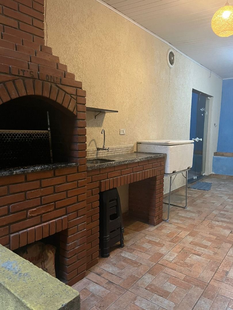 Alugar Casa / Sobrado em Santo Andr&eacute; R$ 2.000,00 - Foto 16