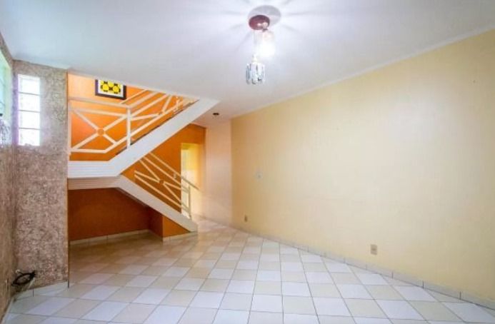 Comprar Casa / Sobrado em Santo Andr&eacute; R$ 540.000,00 - Foto 2