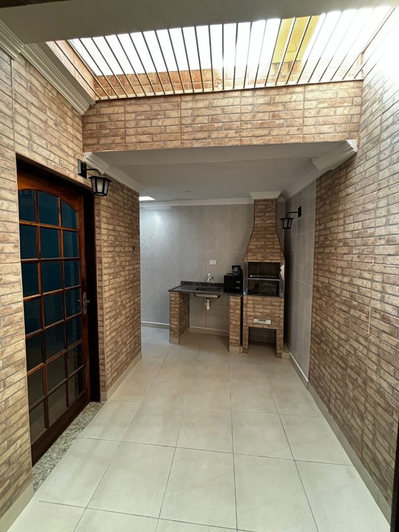 Alugar Casa / Sobrado em Santo Andr&eacute; R$ 4.200,00 - Foto 20