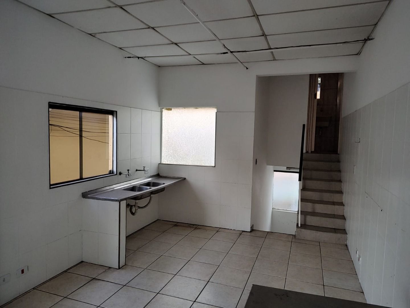 Alugar Comercial / Sal&atilde;o em S&atilde;o Caetano do Sul R$ 2.500,00 - Foto 6