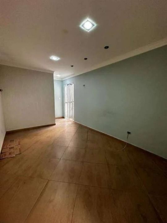 Alugar Casa / Sobrado em Santo Andr&eacute; R$ 4.000,00 - Foto 5