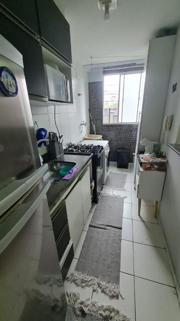 Alugar Apartamento / Apartamento sem condom&iacute;nio em Mau&aacute; R$ 1.800,00 - Foto 4
