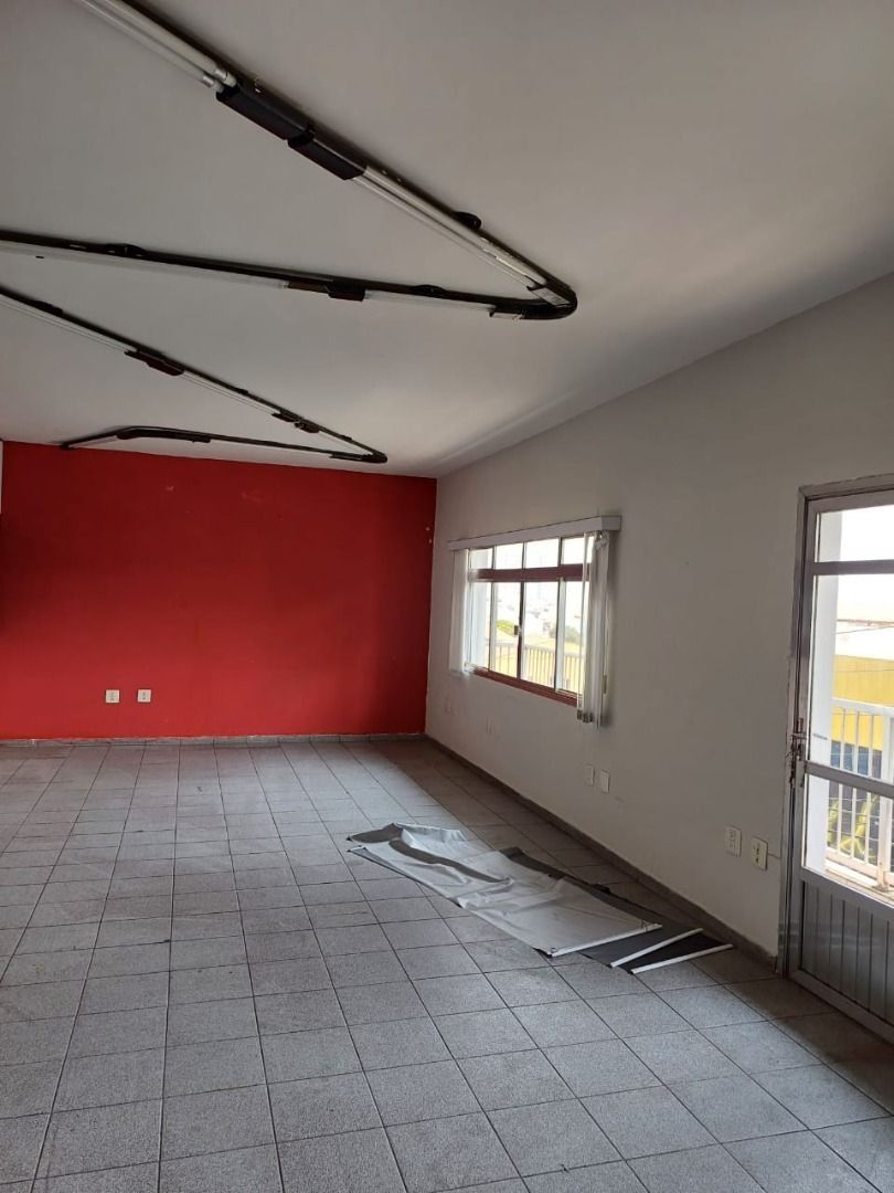 Alugar Comercial / Sal&atilde;o em Santo Andr&eacute; R$ 5.000,00 - Foto 3