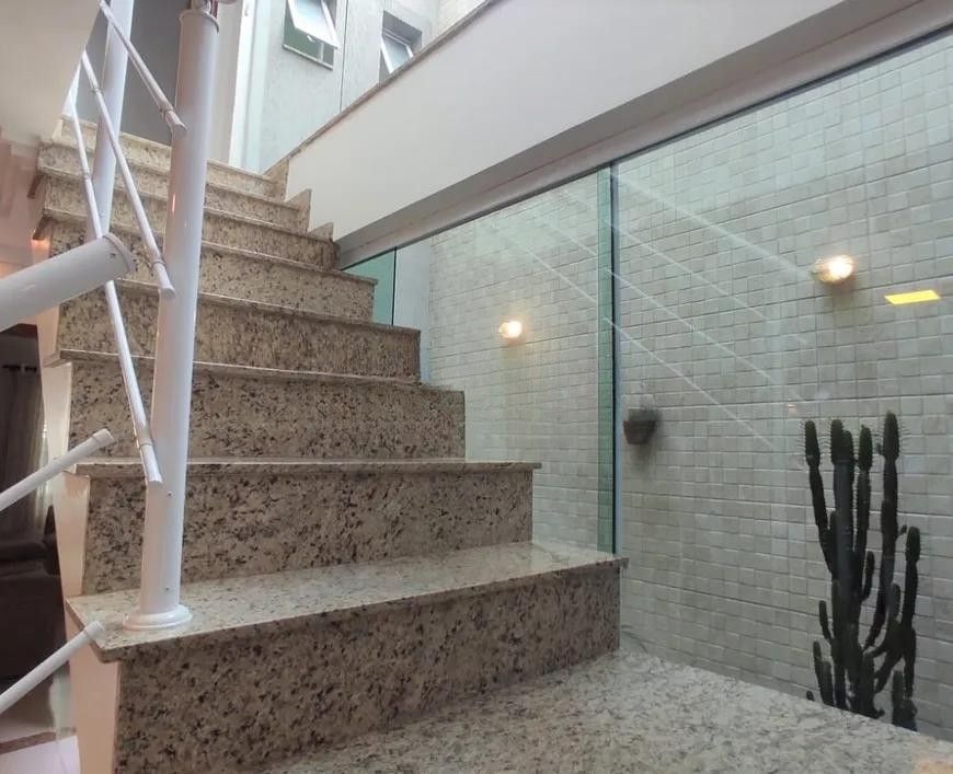 Comprar Casa / Sobrado em Santo Andr&eacute; R$ 820.000,00 - Foto 5