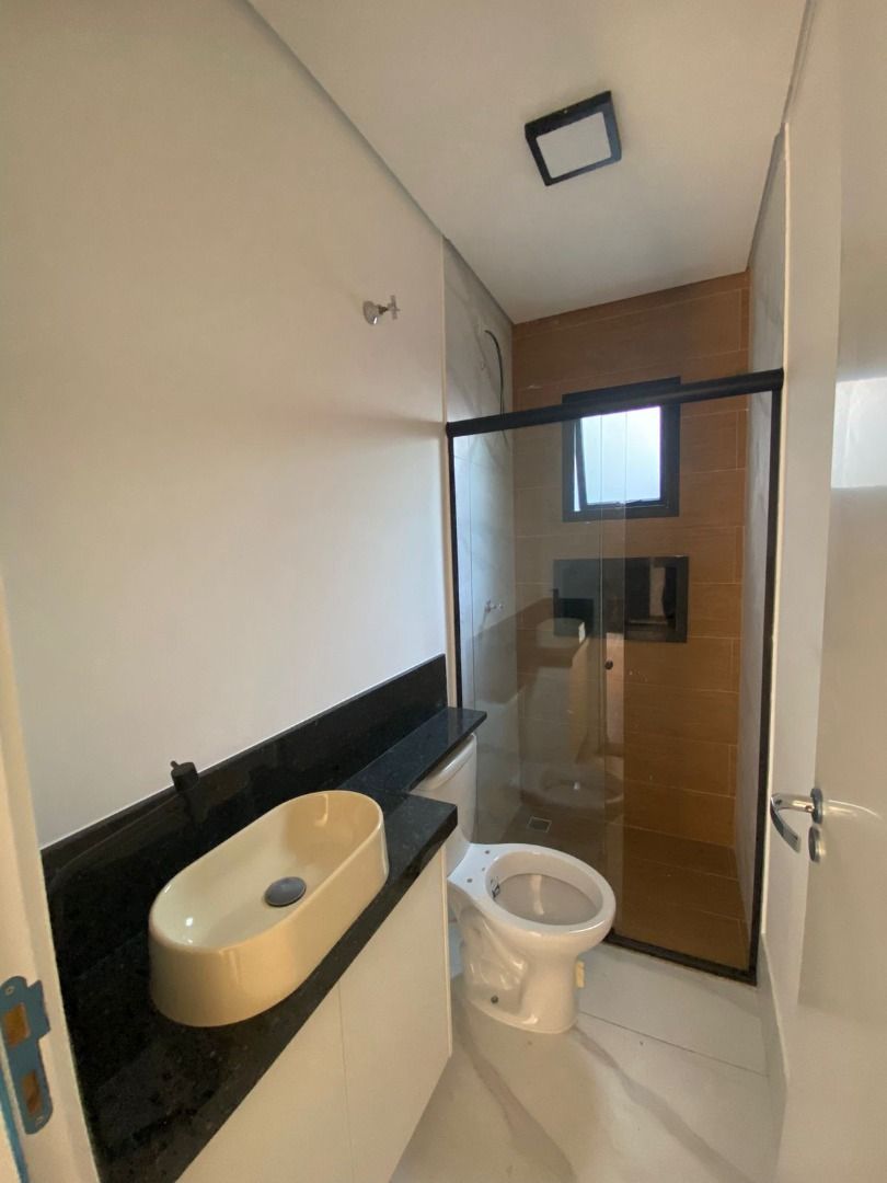 Alugar Apartamento / Apartamento sem condom&iacute;nio em Santo Andr&eacute; R$ 2.400,00 - Foto 8