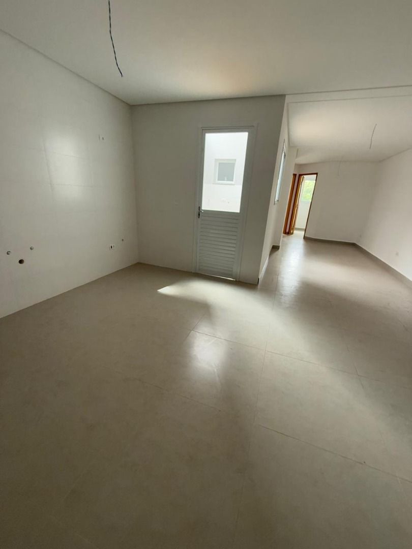 Alugar Apartamento / Apartamento em Santo Andr&eacute; R$ 2.400,00 - Foto 2