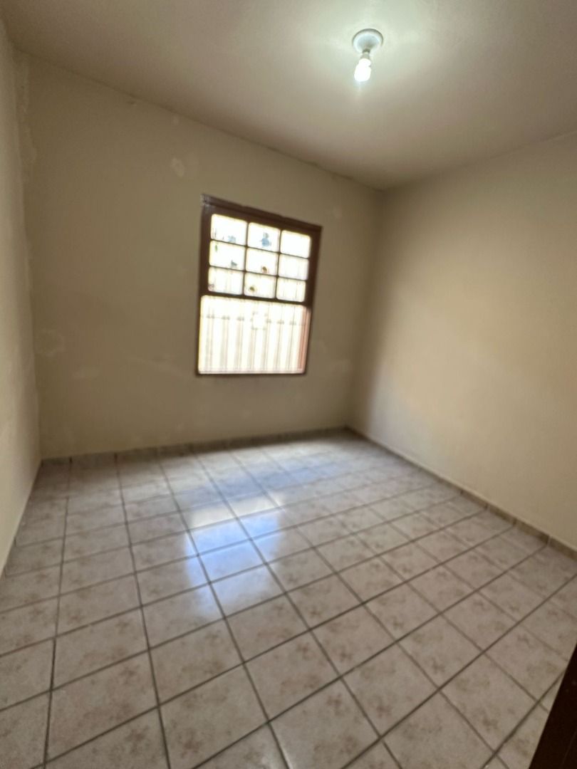 Alugar Casa / Casa em Santo Andr&eacute; R$ 2.450,00 - Foto 6