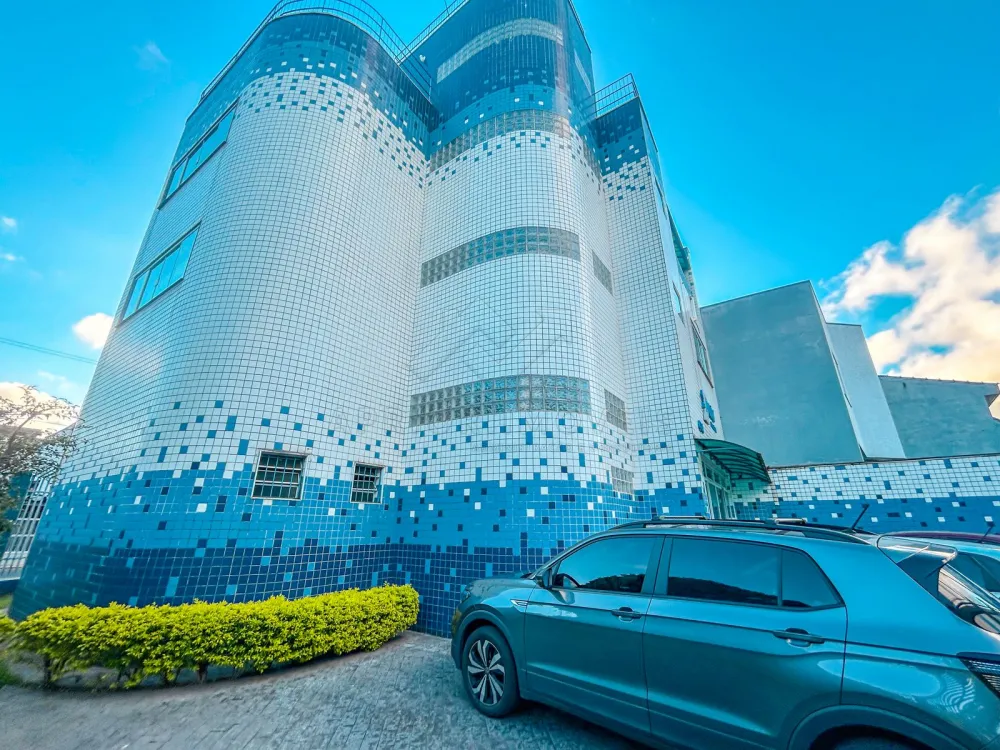 Comprar Comercial / Pr&eacute;dio em Santo Andr&eacute; R$ 2.700.000,00 - Foto 1