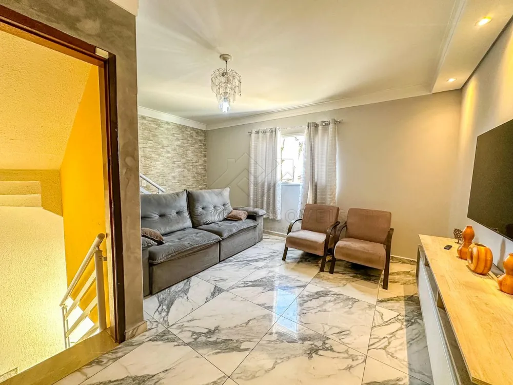 Alugar Casa / Sobrado em Santo Andr&eacute; R$ 4.000,00 - Foto 2