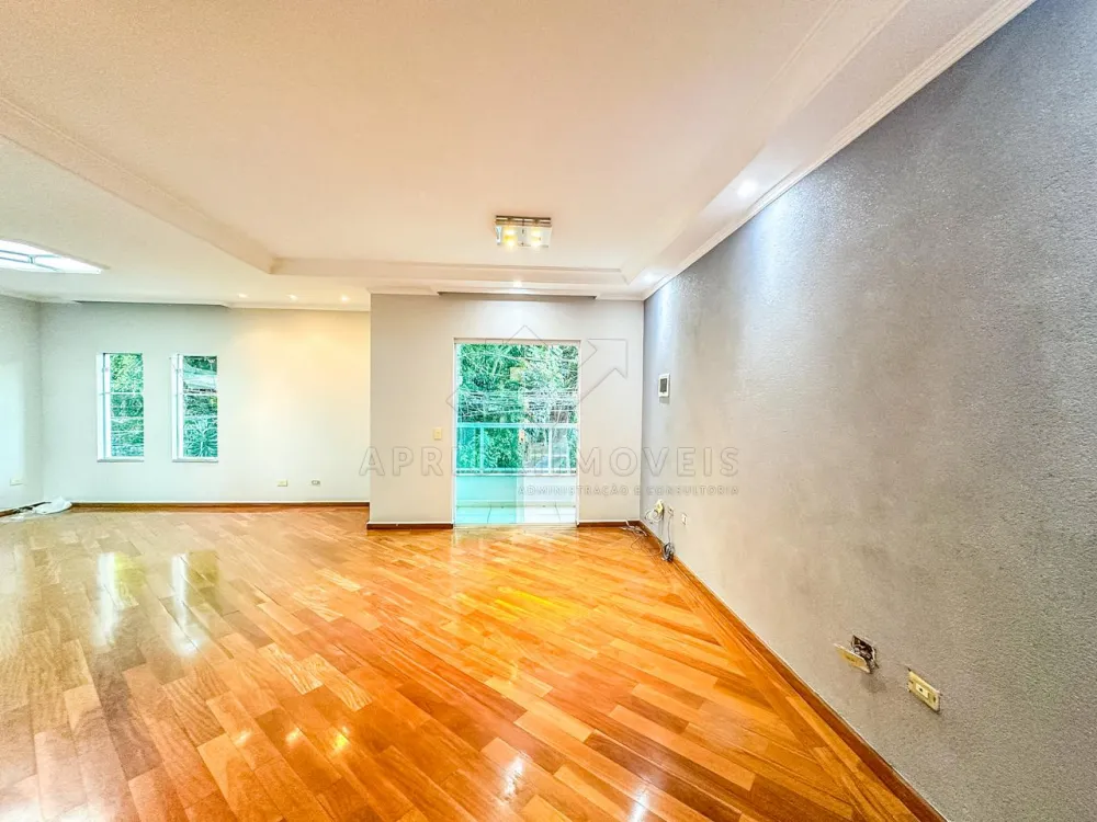 Alugar Casa / Sobrado em Santo Andr&eacute; R$ 4.500,00 - Foto 2