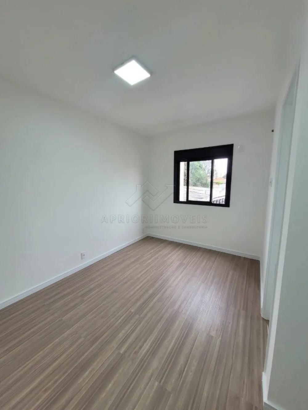 Alugar Apartamento / Apartamento em Santo Andr&eacute; R$ 3.150,00 - Foto 4