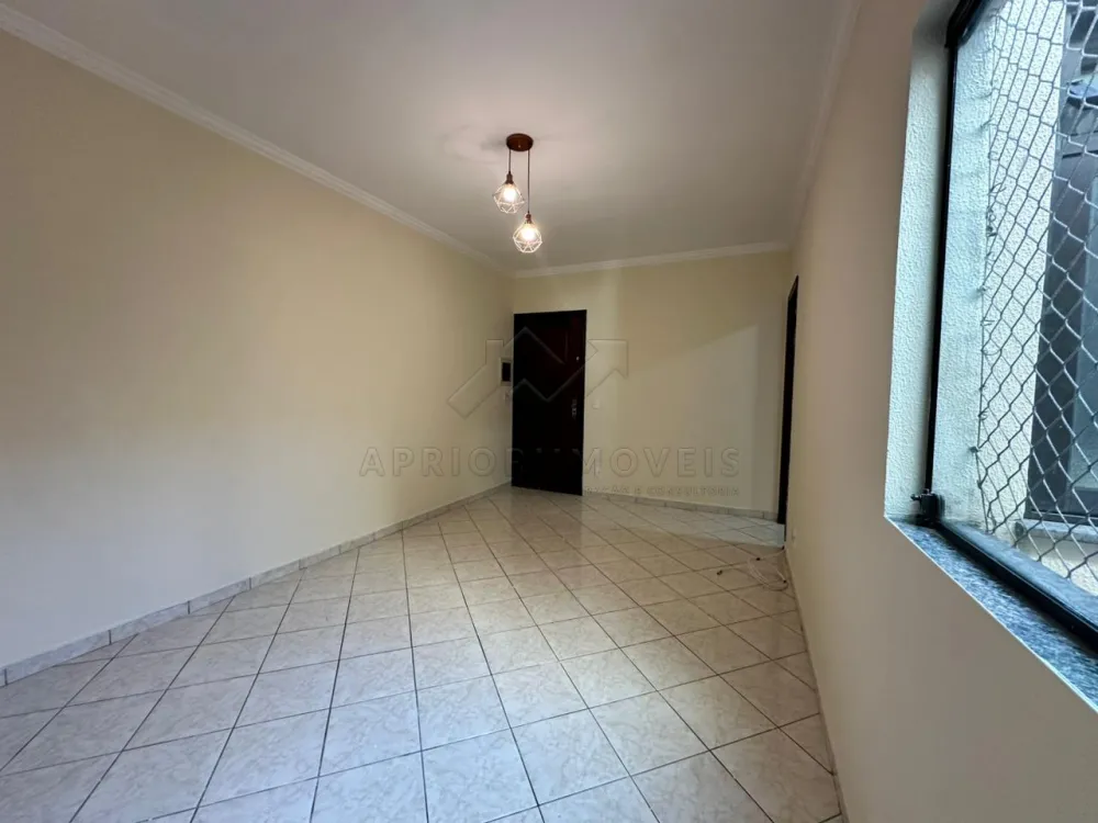 Alugar Apartamento / Apartamento sem condom&iacute;nio em Santo Andr&eacute; R$ 1.750,00 - Foto 1