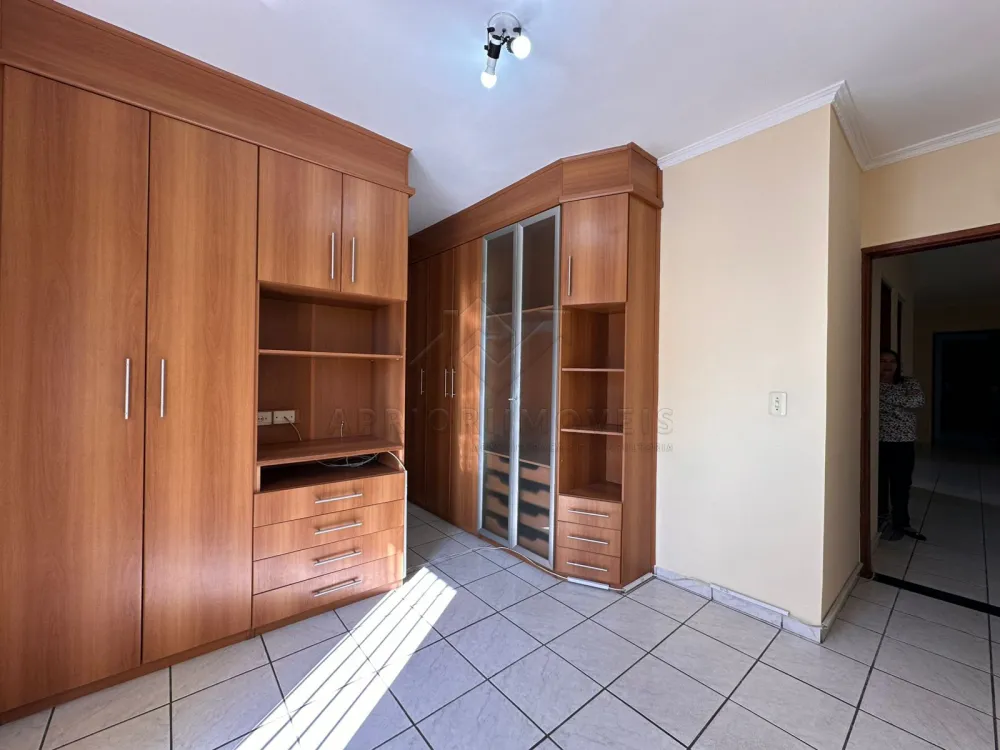 Alugar Apartamento / Apartamento sem condom&iacute;nio em Santo Andr&eacute; R$ 2.100,00 - Foto 9